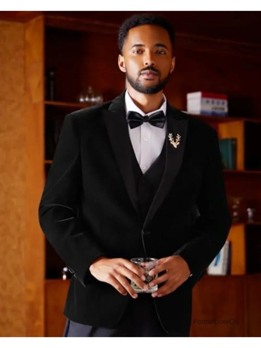 Men's Velvet Tuxedo Suit 3-Piece Slim Fit Set for Wedding Prom Party with Satin